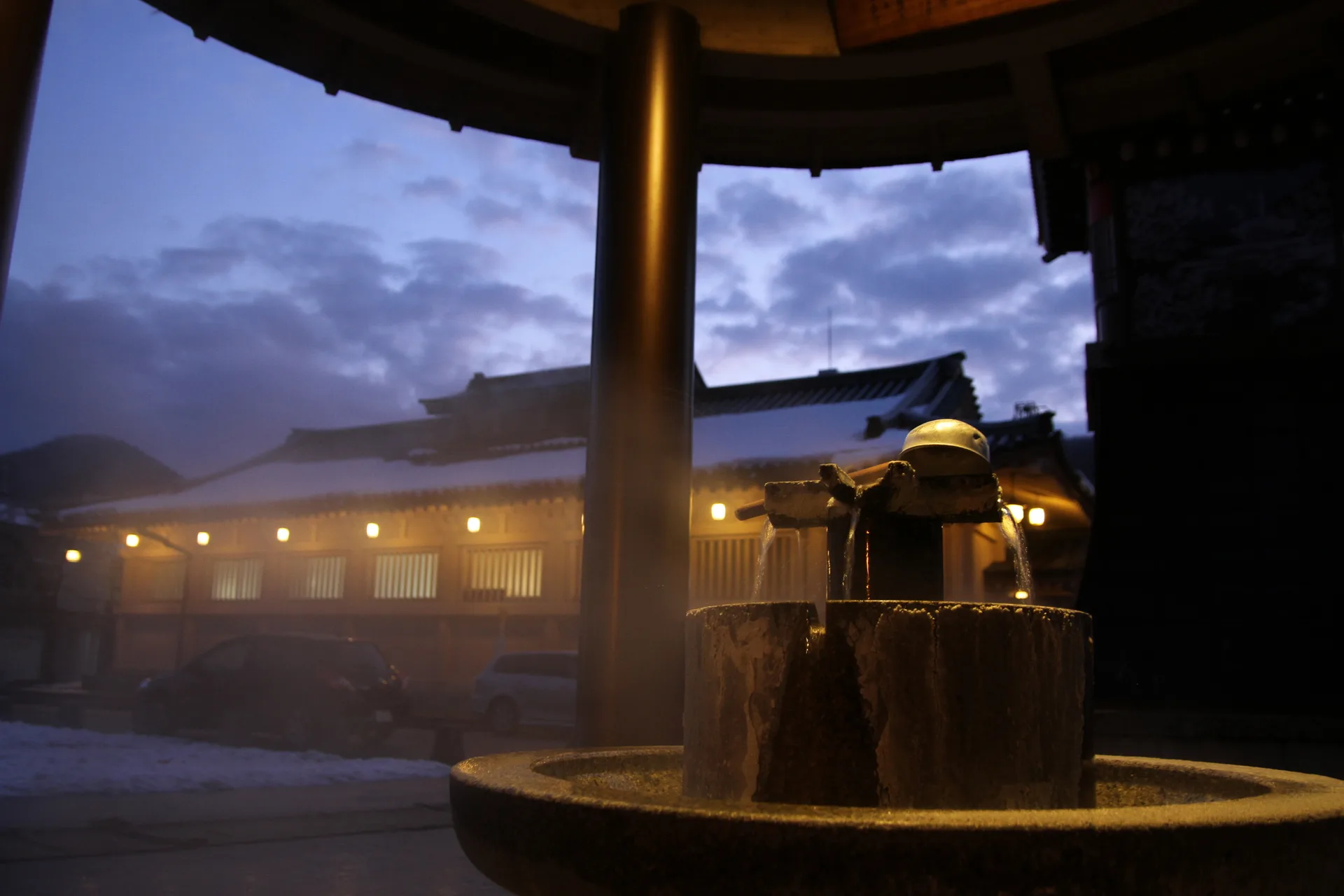 山中温泉 菊の湯 夕暮れ