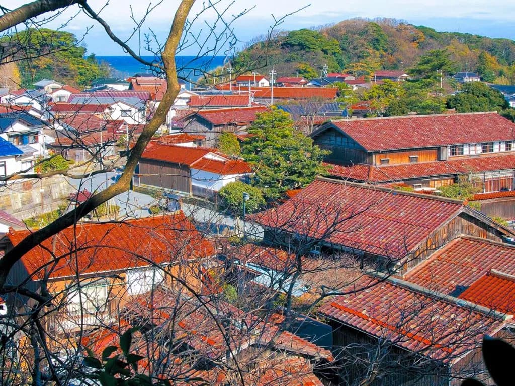 Kaga Hashitate townscape with distinctive red roof tiles